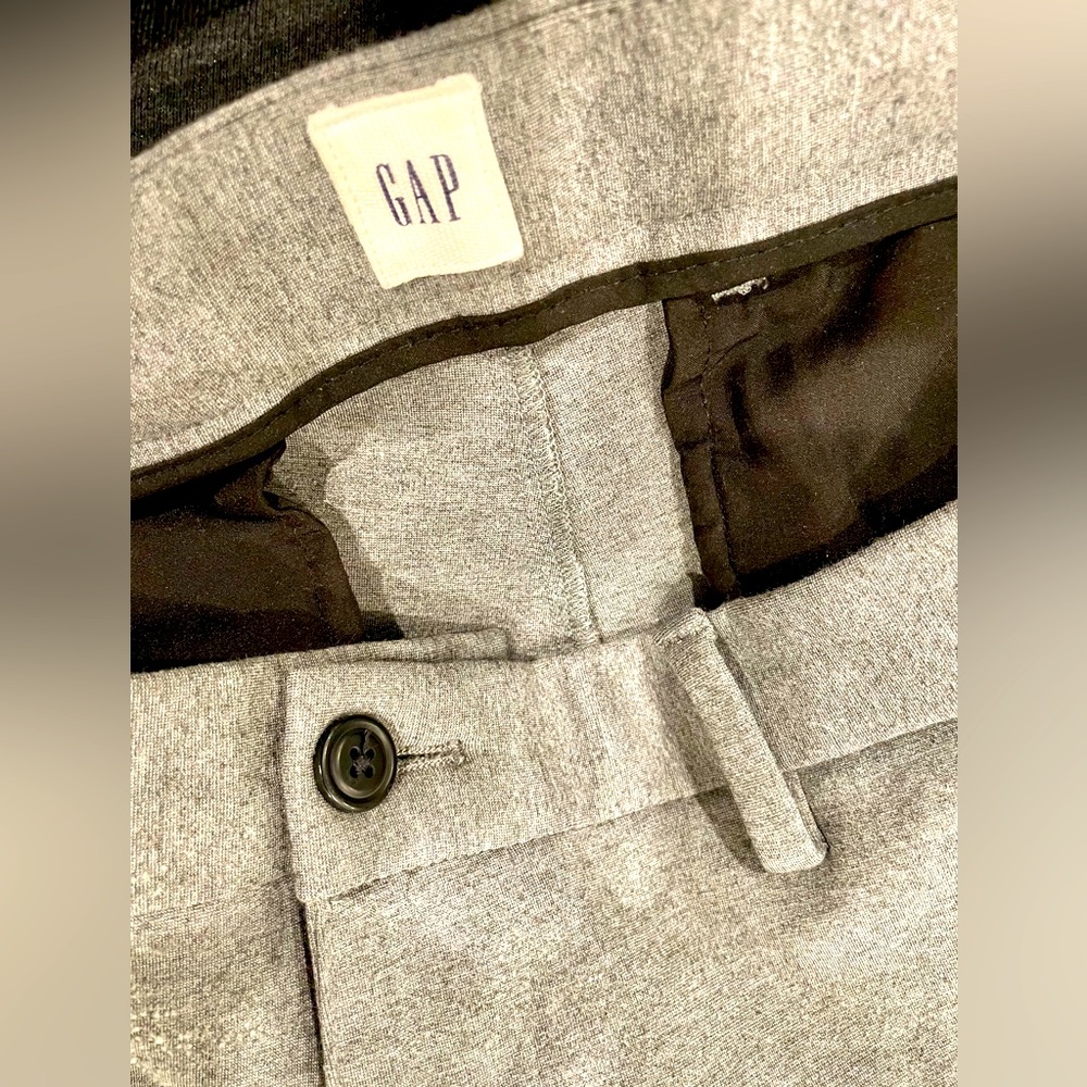 Gap- Gray Men’s Stretchy Slacks 36”Waist 30” Lenght